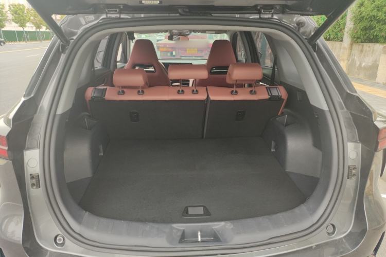 Used CHANGAN CS75 PLUS 2023 3rd Generation 1.5T Automatic Prestige Model Trunk