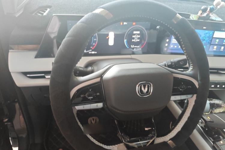 Used CHANGAN CS75 PLUS 2023 3rd Generation 1.5T Automatic Prestige Model Steering Wheel