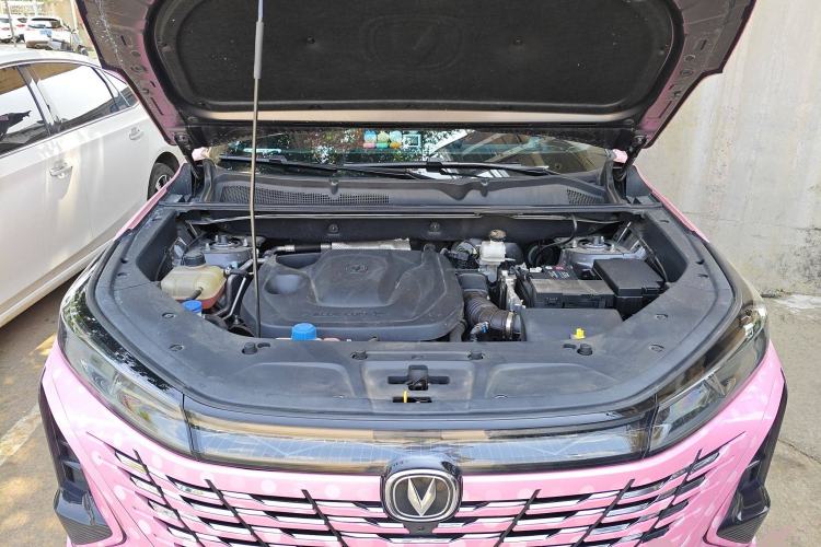 Used CHANGAN CS75 PLUS 2023 3rd Generation 1.5T Automatic Prestige Model Engine Bay