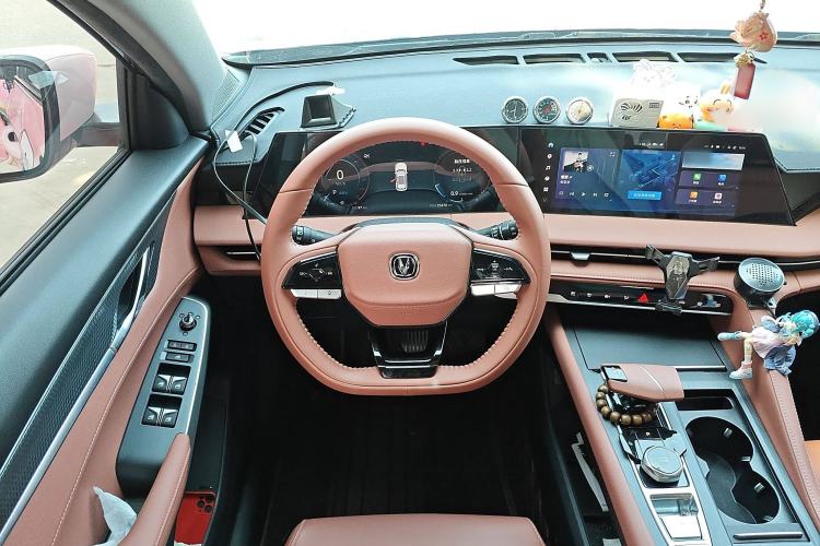 Used CHANGAN CS75 PLUS 2023 3rd Generation 1.5T Automatic Prestige Model Steering Wheel