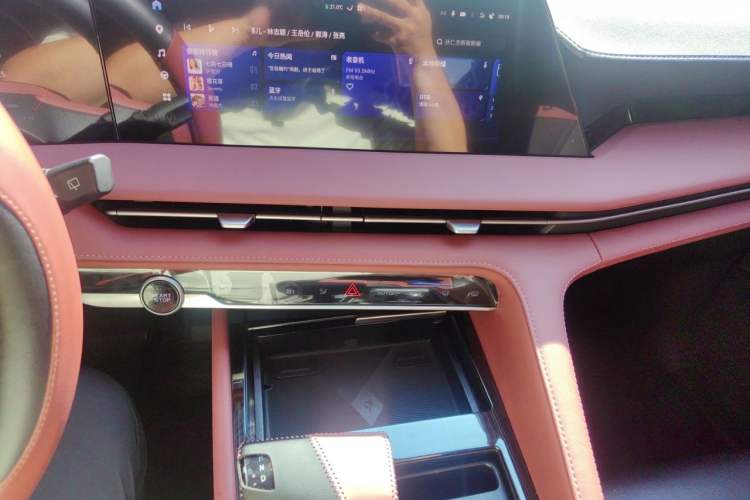 Used CHANGAN CS75 PLUS 2023 3rd Generation 1.5T Automatic Prestige Model Audio And AC Panel