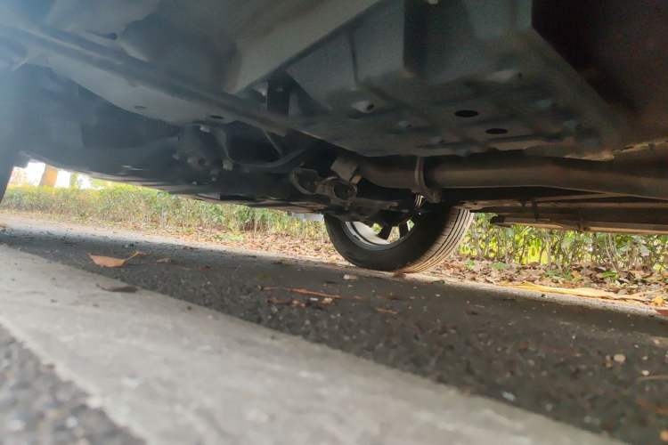 Used CHANGAN CS75 PLUS 2023 3rd Generation 1.5T Automatic Prestige Model Chassis Front Left