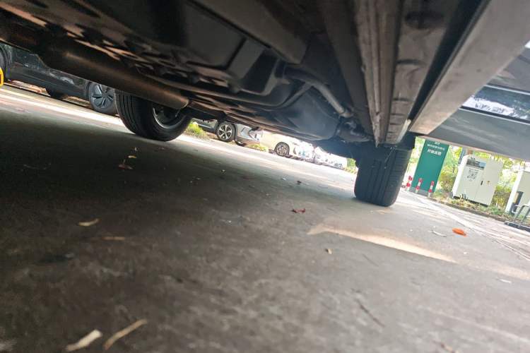 Used CHANGAN CS75 PLUS 2023 3rd Generation 1.5T Automatic Prestige Model Chassis Front Left