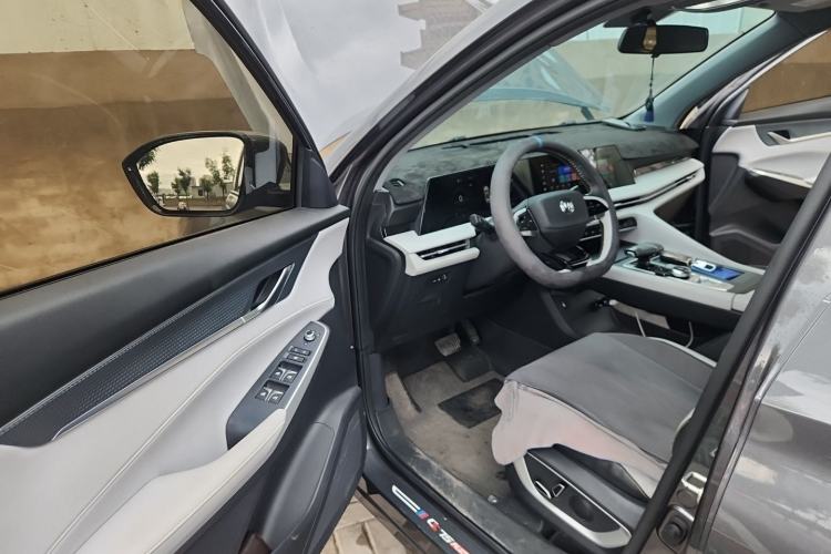 Used CHANGAN CS75 PLUS 2023 3rd Generation 1.5T Automatic Prestige Model Driver Seat