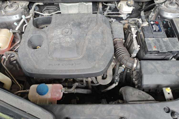 Used CHANGAN CS75 PLUS 2023 3rd Generation 1.5T Automatic Luxury Model Engine Bay