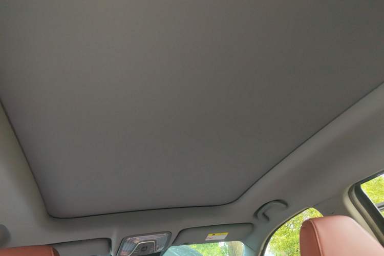 Used CHANGAN CS75 PLUS 2023 3rd Generation 1.5T Automatic Prestige Model Headliner