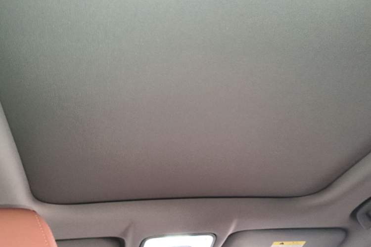 Used CHANGAN CS75 PLUS 2023 3rd Generation 1.5T Automatic Prestige Model Headliner
