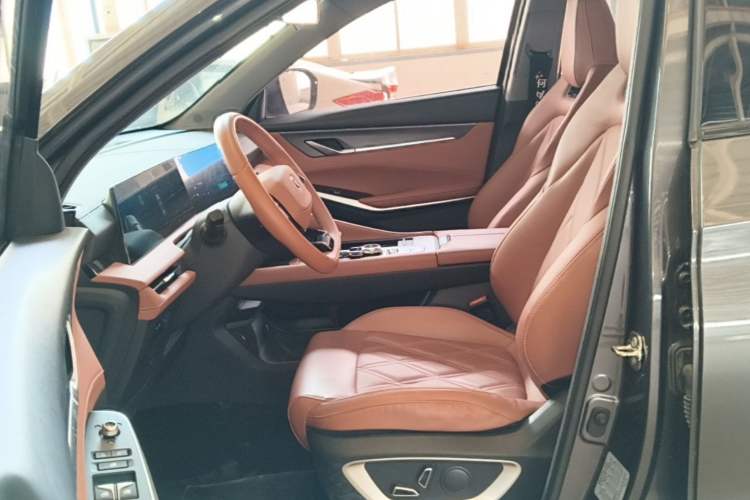 Used CHANGAN CS75 PLUS 2023 3rd Generation 1.5T Automatic Prestige Model Left Front Seat