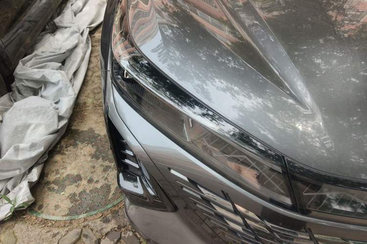 Used CHANGAN CS75 PLUS 2023 3rd Generation 1.5T Automatic Prestige Model Right Front Headlight