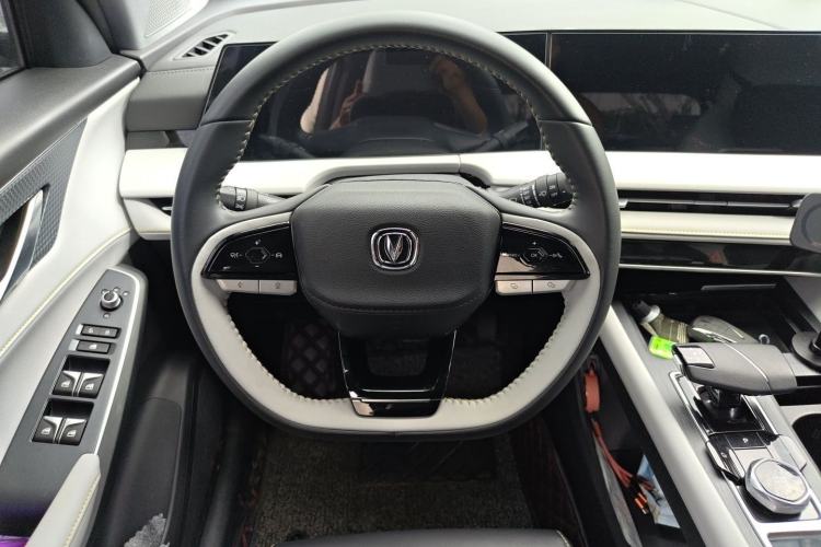 Used CHANGAN CS75 PLUS 2023 3rd Generation 1.5T Automatic Prestige Model Steering Wheel