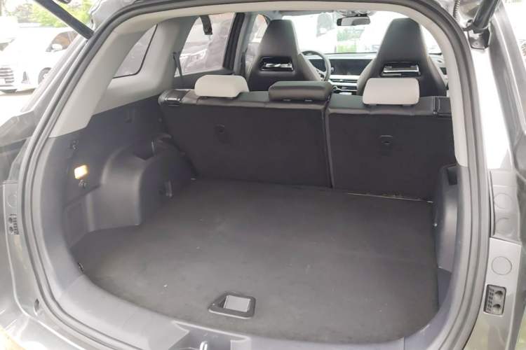 Used CHANGAN CS75 PLUS 2023 3rd Generation 1.5T Automatic Prestige Model Trunk