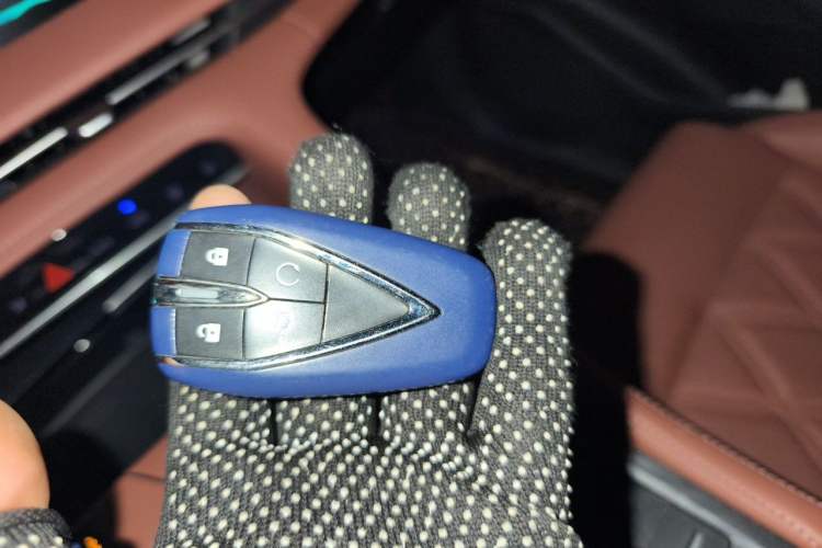 Used CHANGAN CS75 PLUS 2023 3rd Generation 1.5T Automatic Prestige Model Vehicle Key