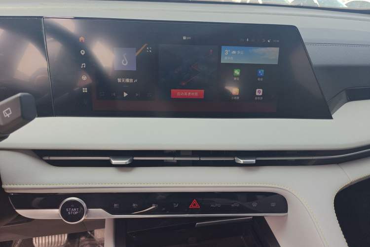 Used CHANGAN CS75 PLUS 2023 3rd Generation 1.5T Automatic Prestige Model Audio And AC Panel