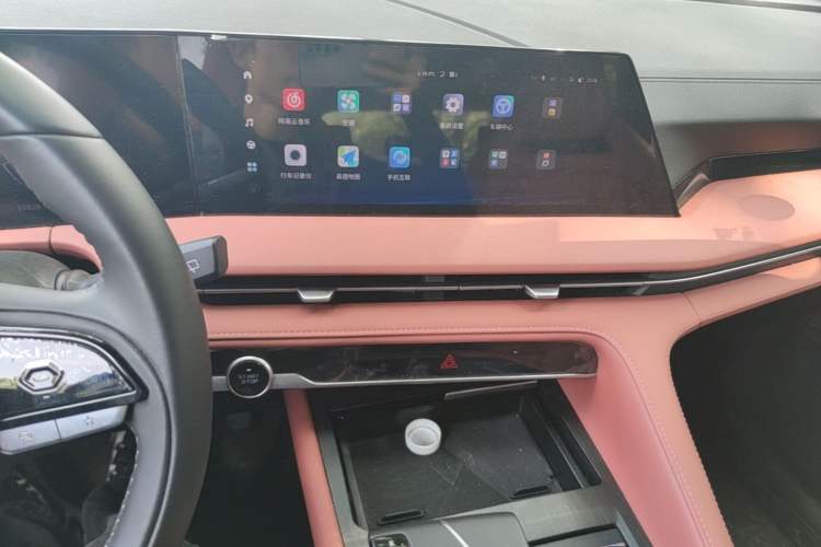 Used CHANGAN CS75 PLUS 2023 3rd Generation 1.5T Automatic Prestige Model Audio And AC Panel