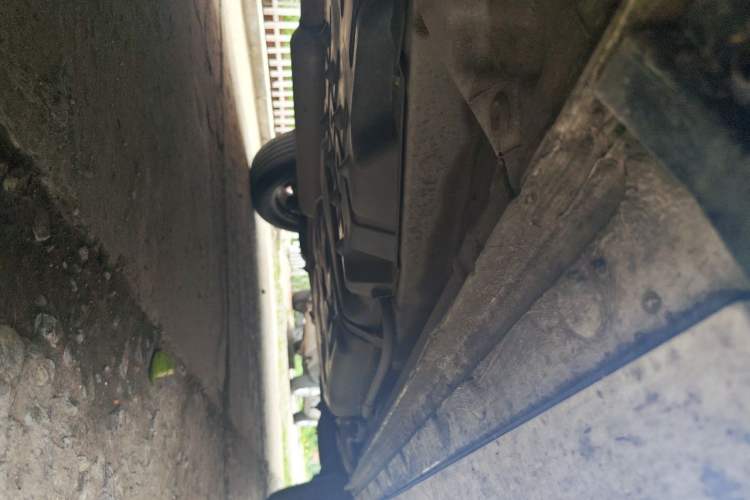 Used CHANGAN CS75 PLUS 2023 3rd Generation 1.5T Automatic Prestige Model Chassis Front Left