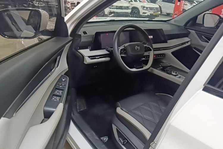 Used CHANGAN CS75 PLUS 2023 3rd Generation 1.5T Automatic Prestige Model Driver Seat