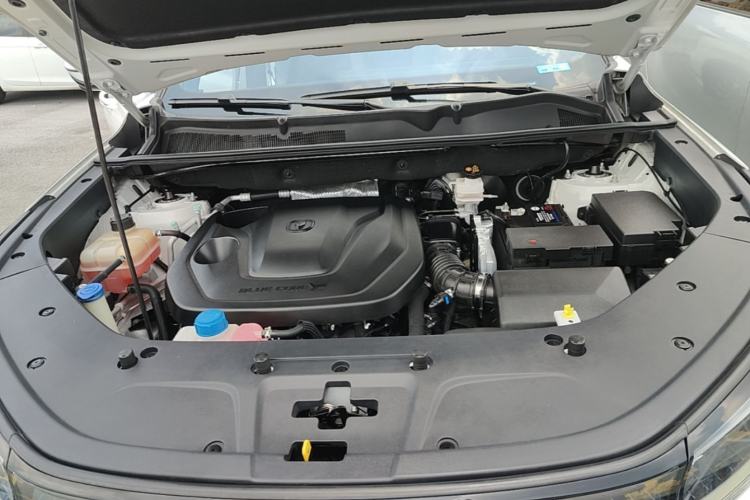 Used CHANGAN CS75 PLUS 2023 3rd Generation 1.5T Automatic Prestige Model Engine Bay