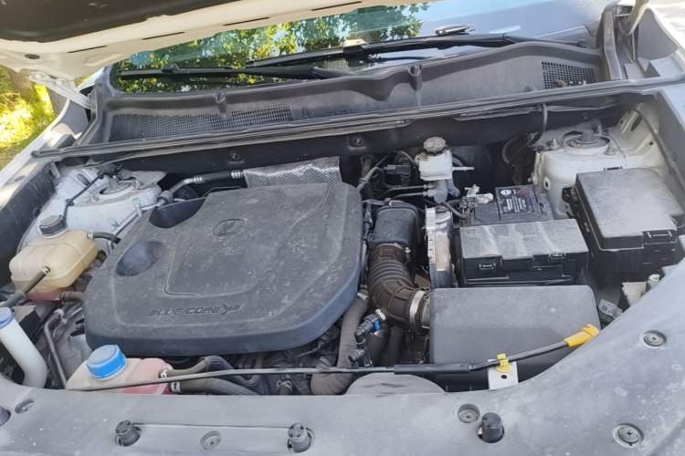 Used CHANGAN CS75 PLUS 2023 3rd Generation 1.5T Automatic Prestige Model Engine Bay