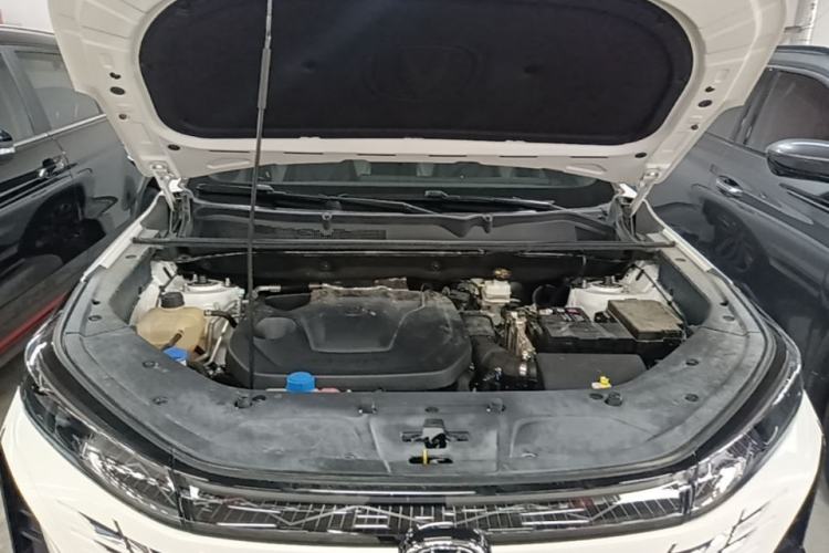 Used CHANGAN CS75 PLUS 2023 3rd Generation 1.5T Automatic Prestige Model Engine Bay