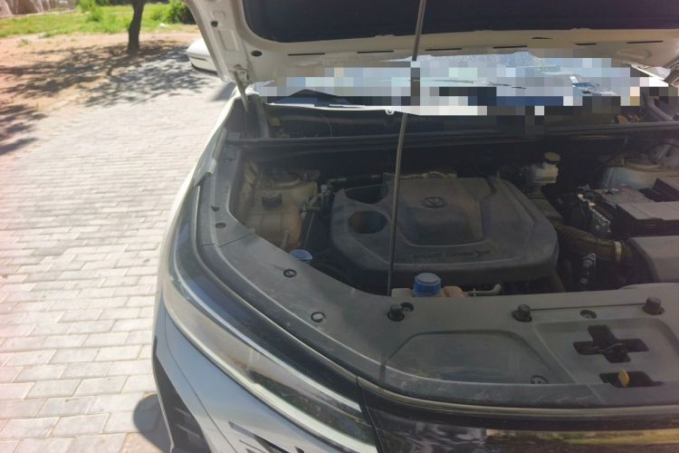 Used CHANGAN CS75 PLUS 2023 3rd Generation 1.5T Automatic Prestige Model Engine Bay Right