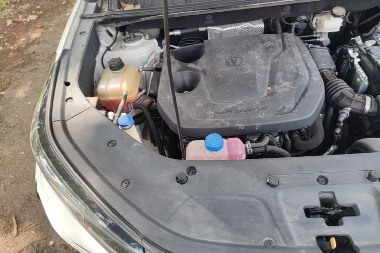 Used CHANGAN CS75 PLUS 2023 3rd Generation 1.5T Automatic Prestige Model Engine Bay Right