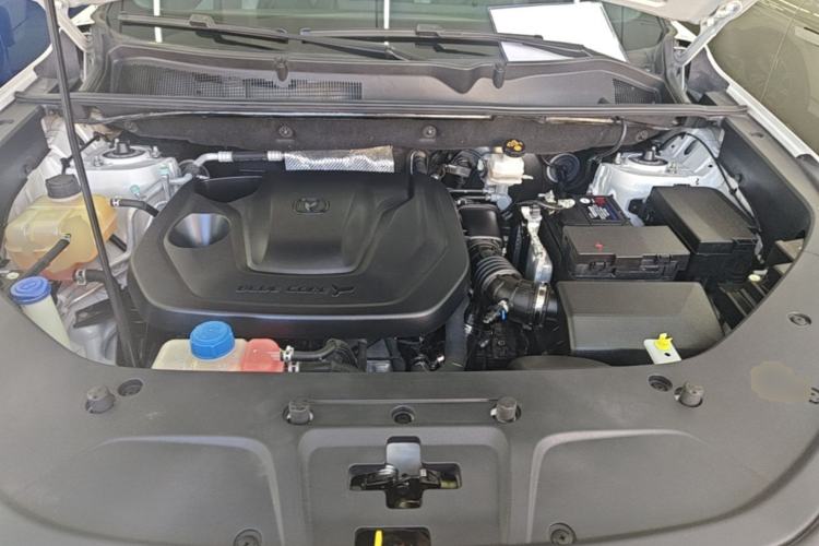 Used CHANGAN CS75 PLUS 2023 3rd Generation 1.5T Automatic Prestige Model Engine Bay