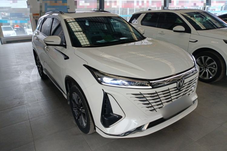 Used CHANGAN CS75 PLUS 2023 3rd Generation 2.0T Automatic Prestige Version Exterior 1
