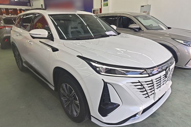Used CHANGAN CS75 PLUS 2023 3rd Generation 1.5T Automatic Prestige Model Exterior 1