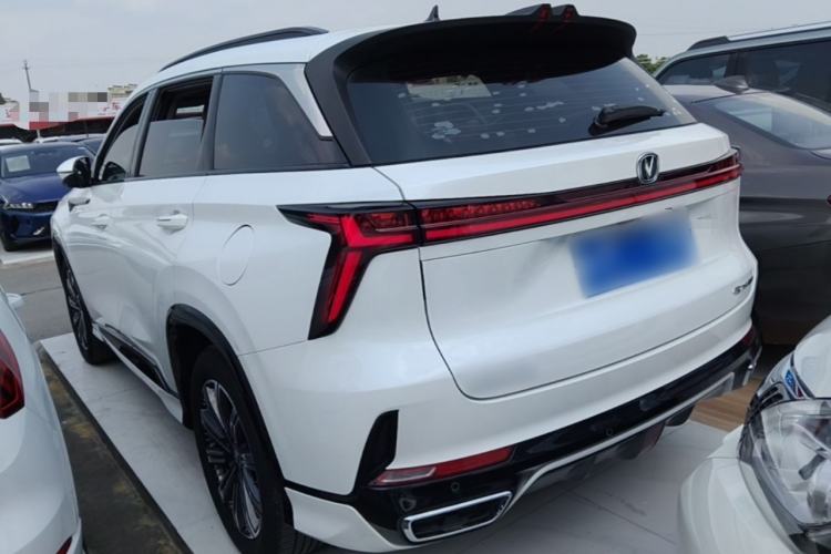Used CHANGAN CS75 PLUS 2023 3rd Generation 1.5T Automatic Prestige Model Exterior 2