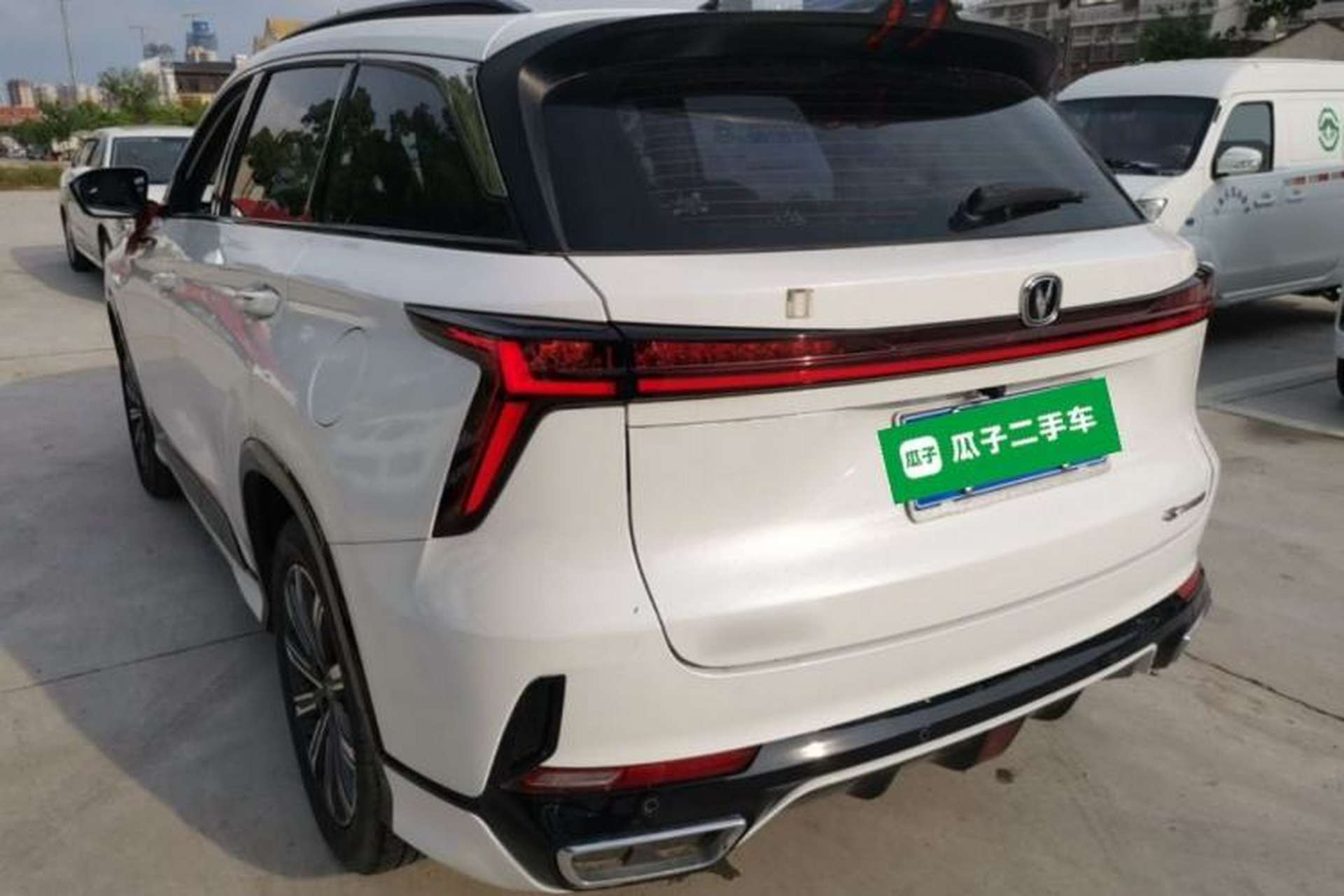 Used CHANGAN CS75 PLUS 2023 3rd Generation 1.5T Automatic Prestige Model Exterior 2
