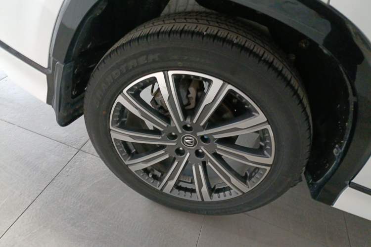 Used CHANGAN CS75 PLUS 2023 3rd Generation 2.0T Automatic Prestige Version Exterior 5
