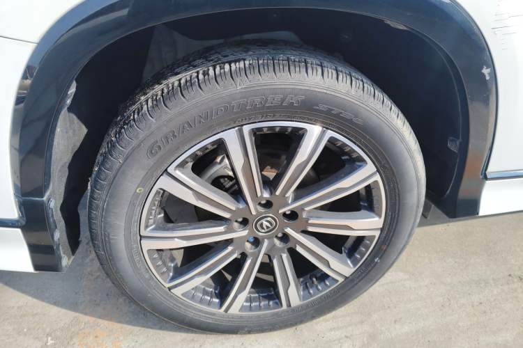 Used CHANGAN CS75 PLUS 2023 3rd Generation 1.5T Automatic Pilot Model Exterior 5