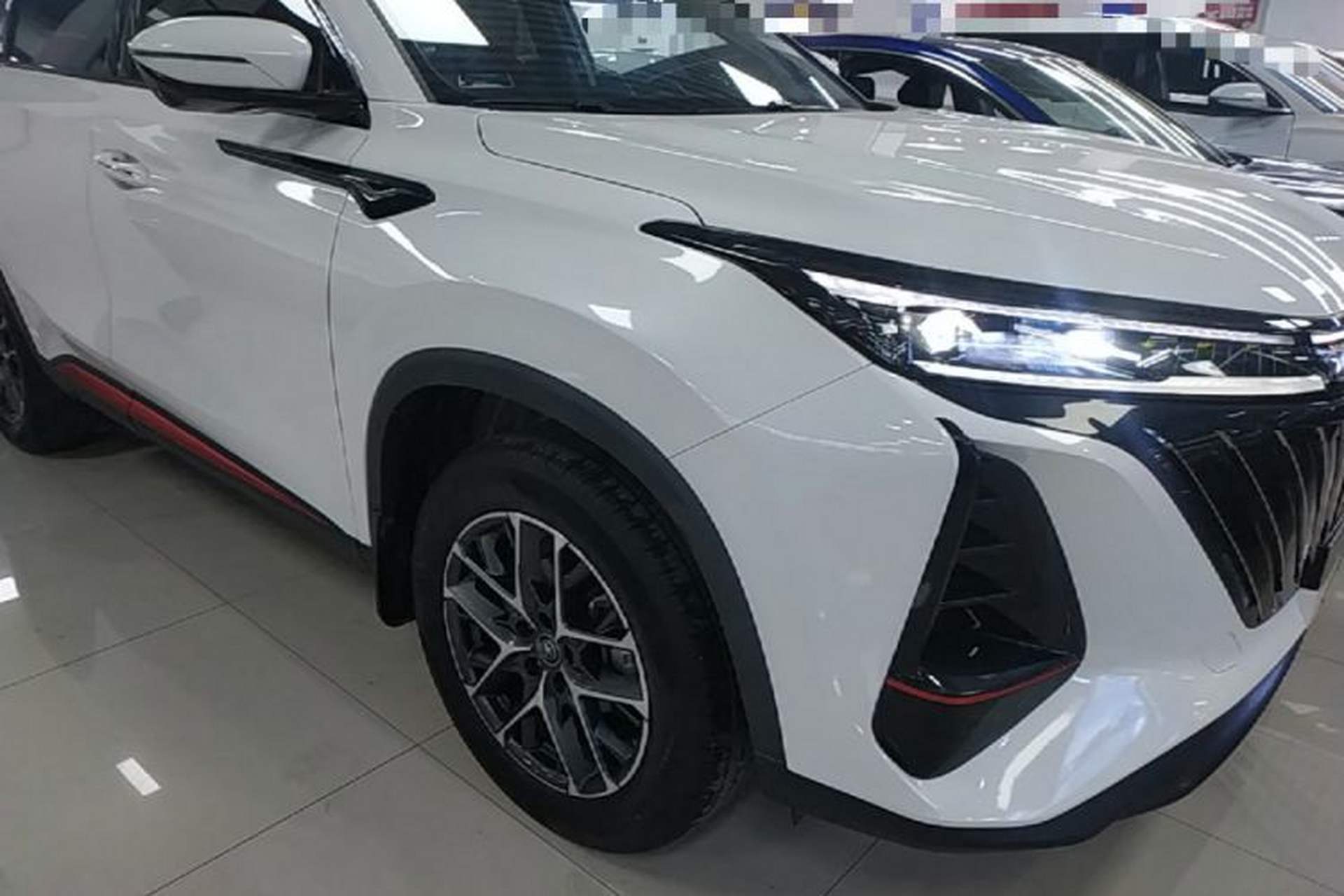 Used CHANGAN CS75 PLUS 2023 2nd Generation 1.5T Automatic Elite Version Front Right 45 Deg