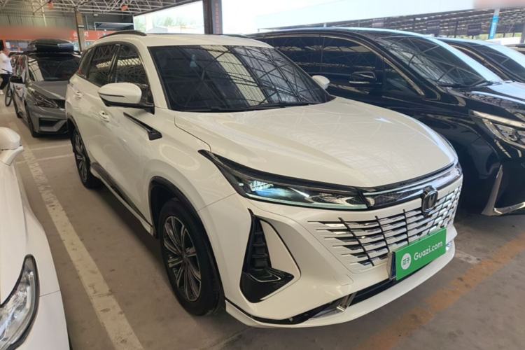Used CHANGAN CS75 PLUS 2023 3rd Generation 2.0T Automatic Prestige Version Front Right 45 Deg
