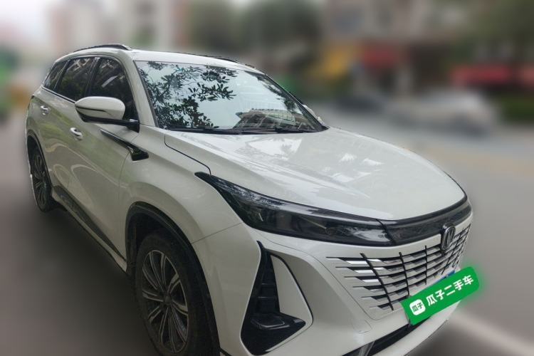 Used CHANGAN CS75 PLUS 2023 3rd Generation 1.5T Automatic Pilot Model Front Right 45 Deg