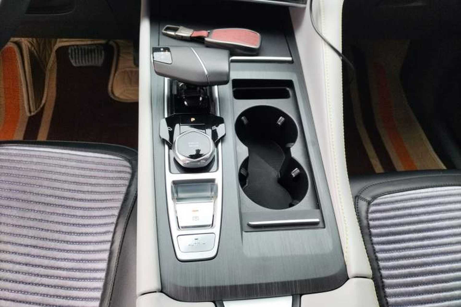 Used CHANGAN CS75 PLUS 2023 3rd Generation 1.5T Automatic Prestige Model Gear Lever