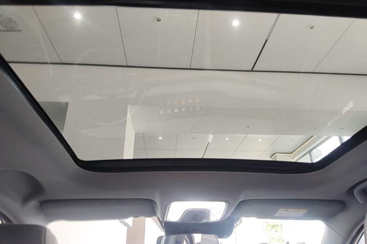 Used CHANGAN CS75 PLUS 2023 3rd Generation 1.5T Automatic Pilot Model Headliner