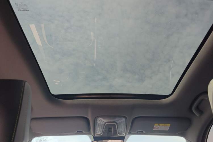 Used CHANGAN CS75 PLUS 2023 3rd Generation 1.5T Automatic Prestige Model Headliner