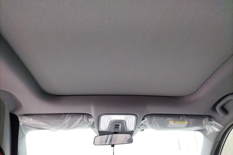Used CHANGAN CS75 PLUS 2023 3rd Generation 1.5T Automatic Prestige Model Headliner