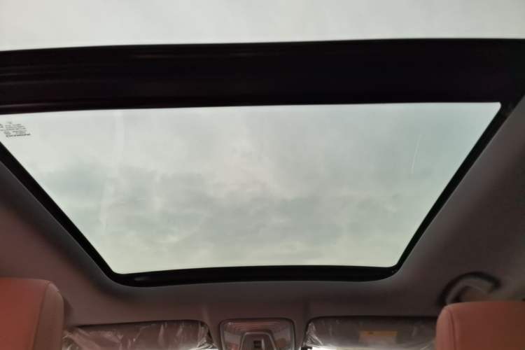 Used CHANGAN CS75 PLUS 2023 3rd Generation 1.5T Automatic Prestige Model Headliner