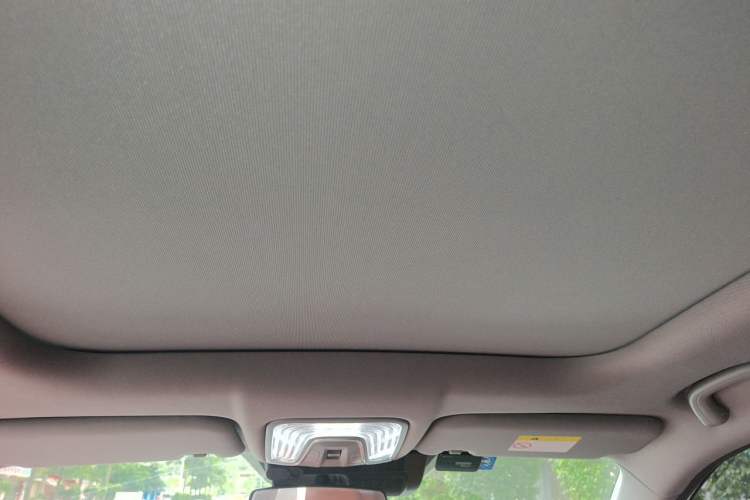 Used CHANGAN CS75 PLUS 2023 3rd Generation 1.5T Automatic Pilot Model Headliner
