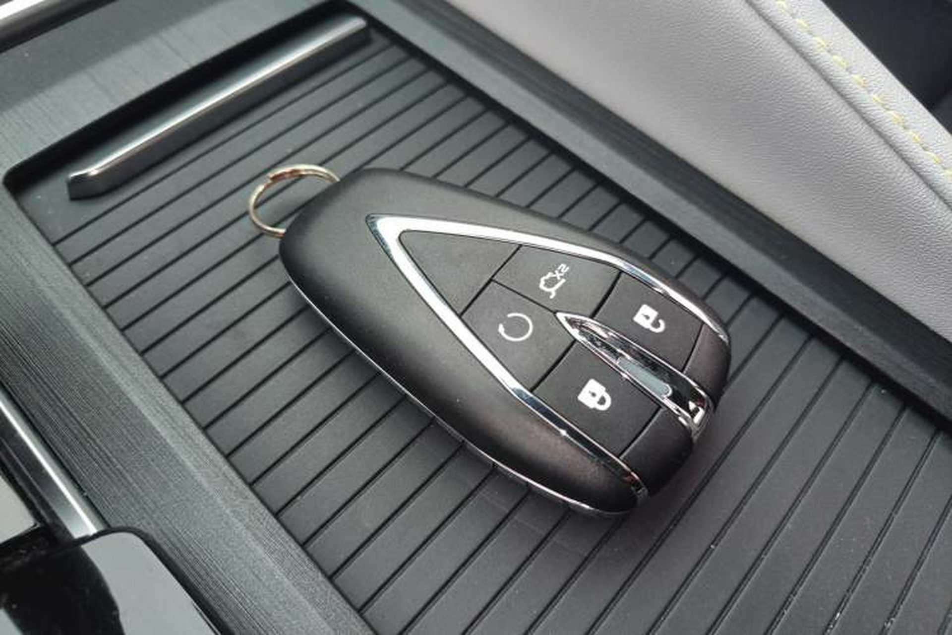 Used CHANGAN CS75 PLUS 2023 3rd Generation 1.5T Automatic Prestige Model Interior 1