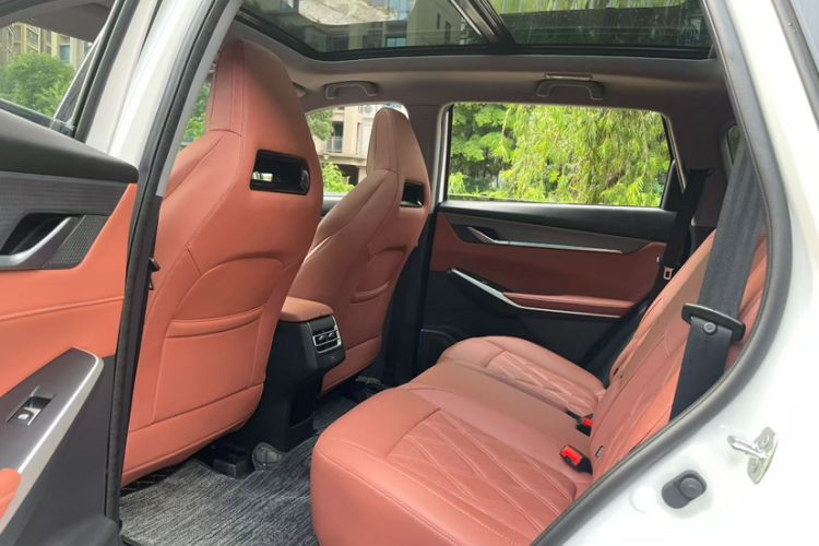 Used CHANGAN CS75 PLUS 2023 3rd Generation 1.5T Automatic Prestige Model Interior 3