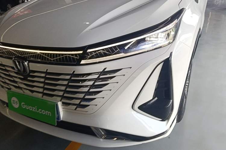 Used CHANGAN CS75 PLUS 2023 3rd Generation 1.5T Automatic Prestige Model Left Front Headlight