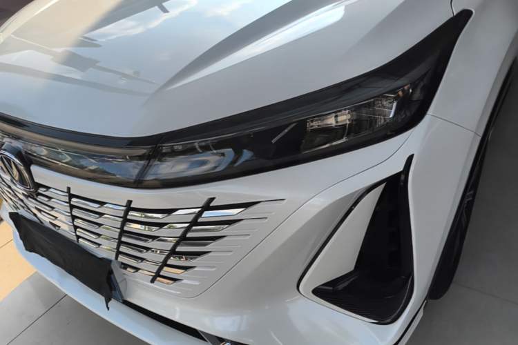 Used CHANGAN CS75 PLUS 2023 3rd Generation 1.5T Automatic Prestige Model Left Front Headlight