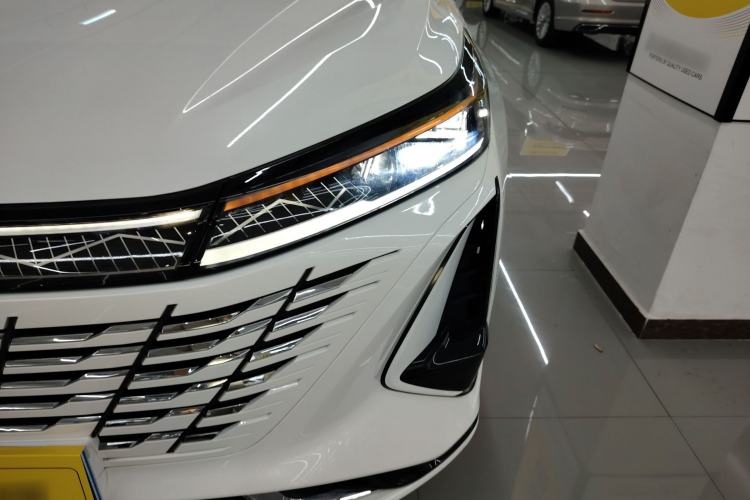 Used CHANGAN CS75 PLUS 2023 3rd Generation 1.5T Automatic Prestige Model Left Front Headlight