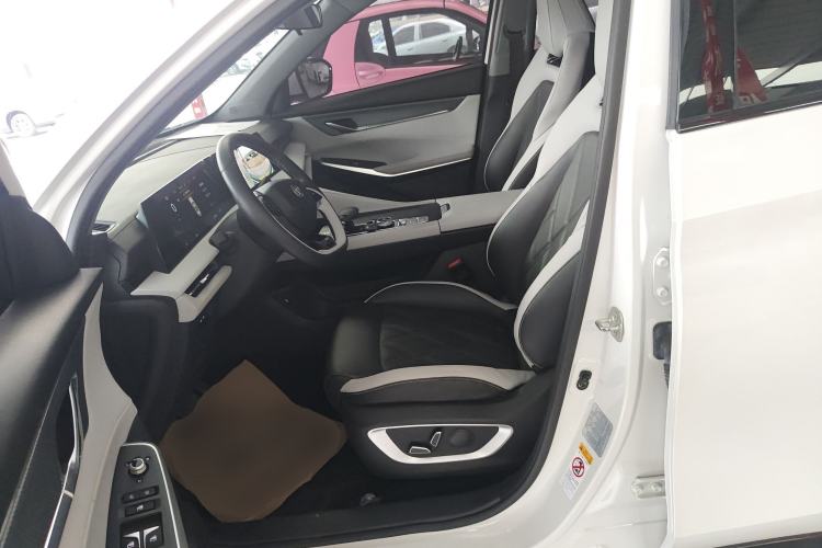 Used CHANGAN CS75 PLUS 2023 3rd Generation 1.5T Automatic Prestige Model Left Front Seat