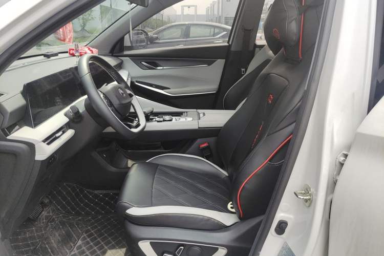 Used CHANGAN CS75 PLUS 2023 3rd Generation 1.5T Automatic Prestige Model Left Front Seat
