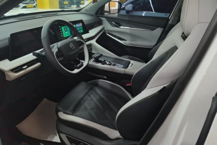Used CHANGAN CS75 PLUS 2023 3rd Generation 1.5T Automatic Prestige Model Left Front Seat