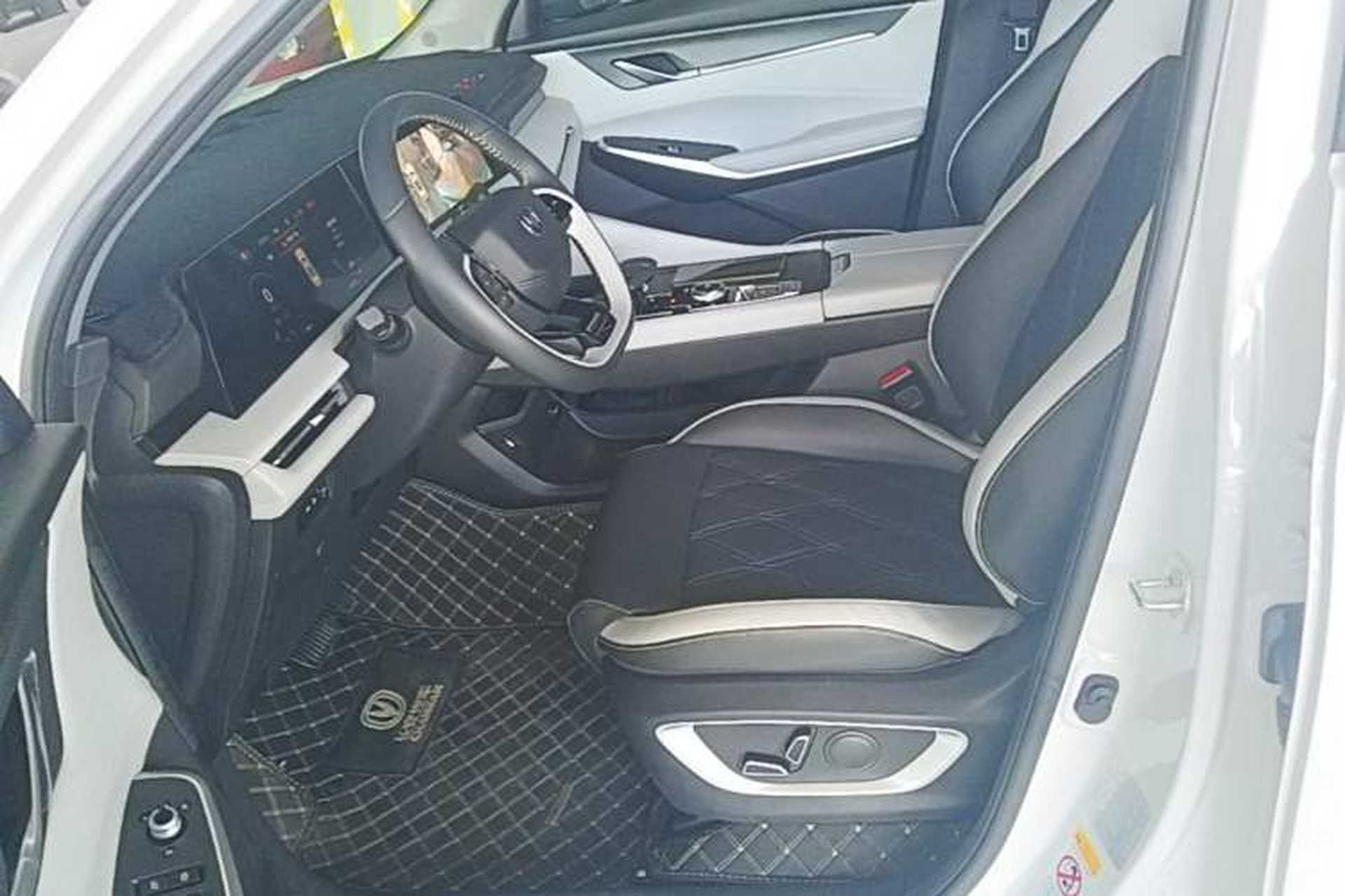 Used CHANGAN CS75 PLUS 2023 3rd Generation 1.5T Automatic Prestige Model Left Front Seat
